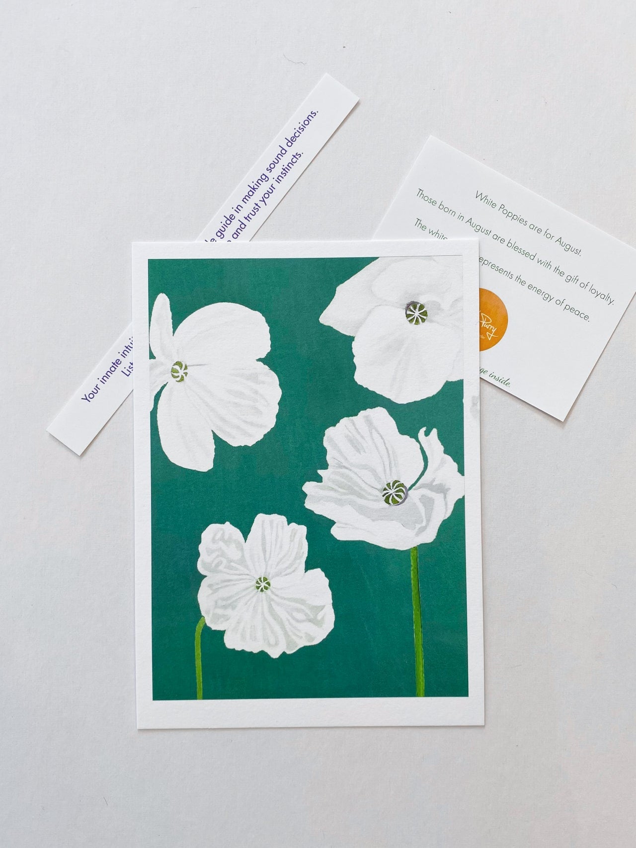 💚 August: White Poppies