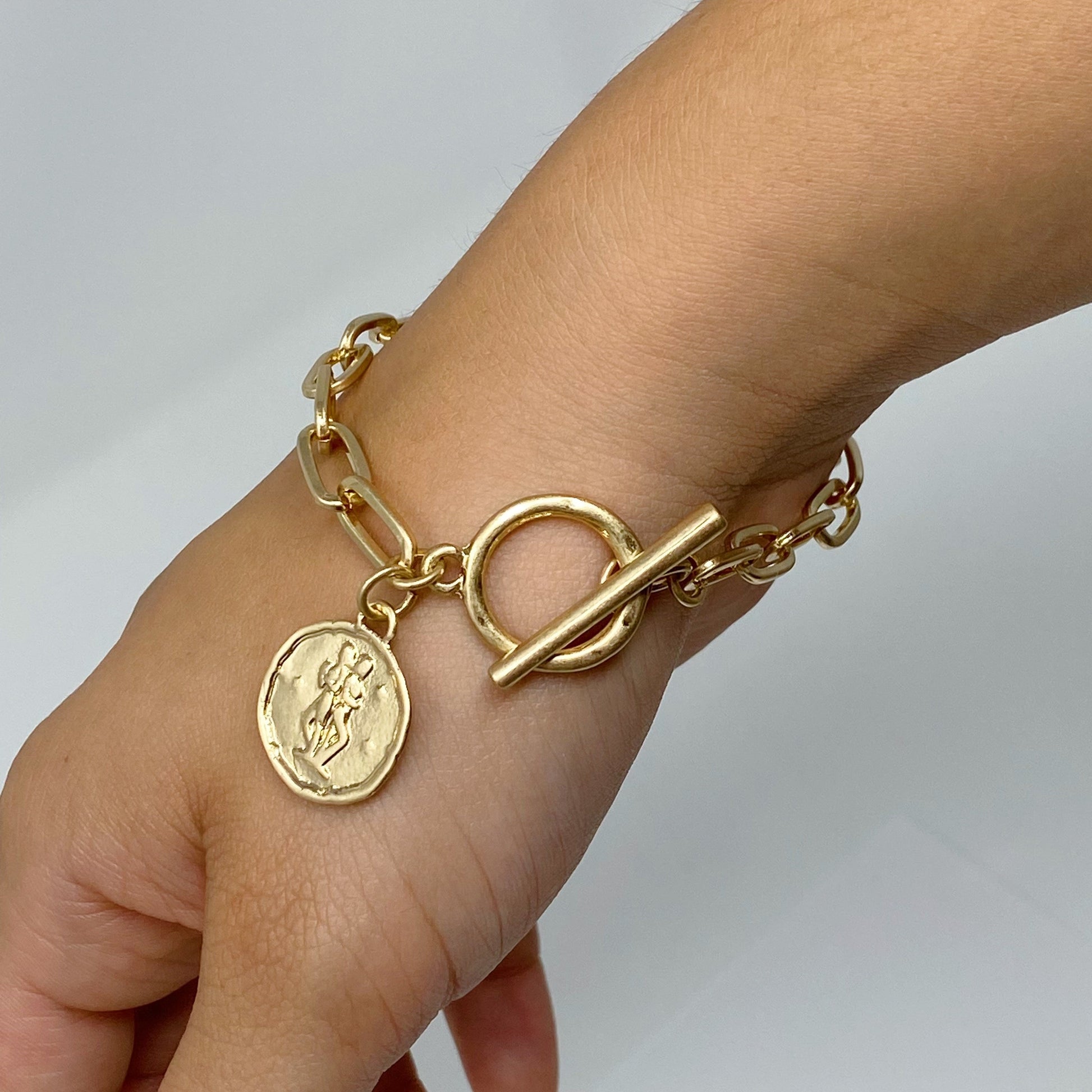🧡 Celestial Link Chain Bracelet – Zodiac Edition