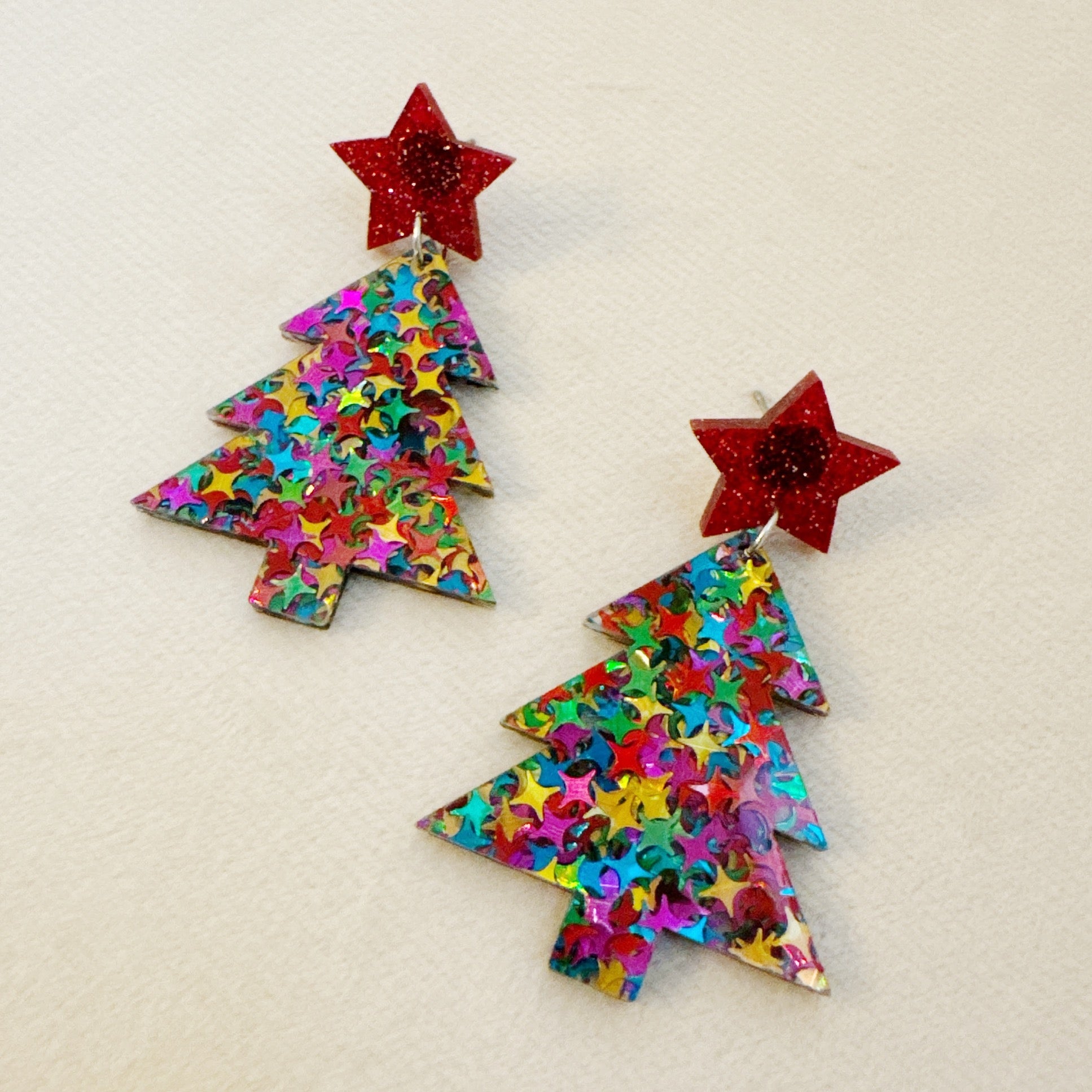 🧡 So Festive Stars On Tree Earrings