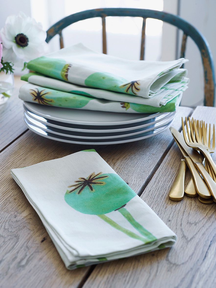 💚 Napkin Set: Poppy Pods on Ecru