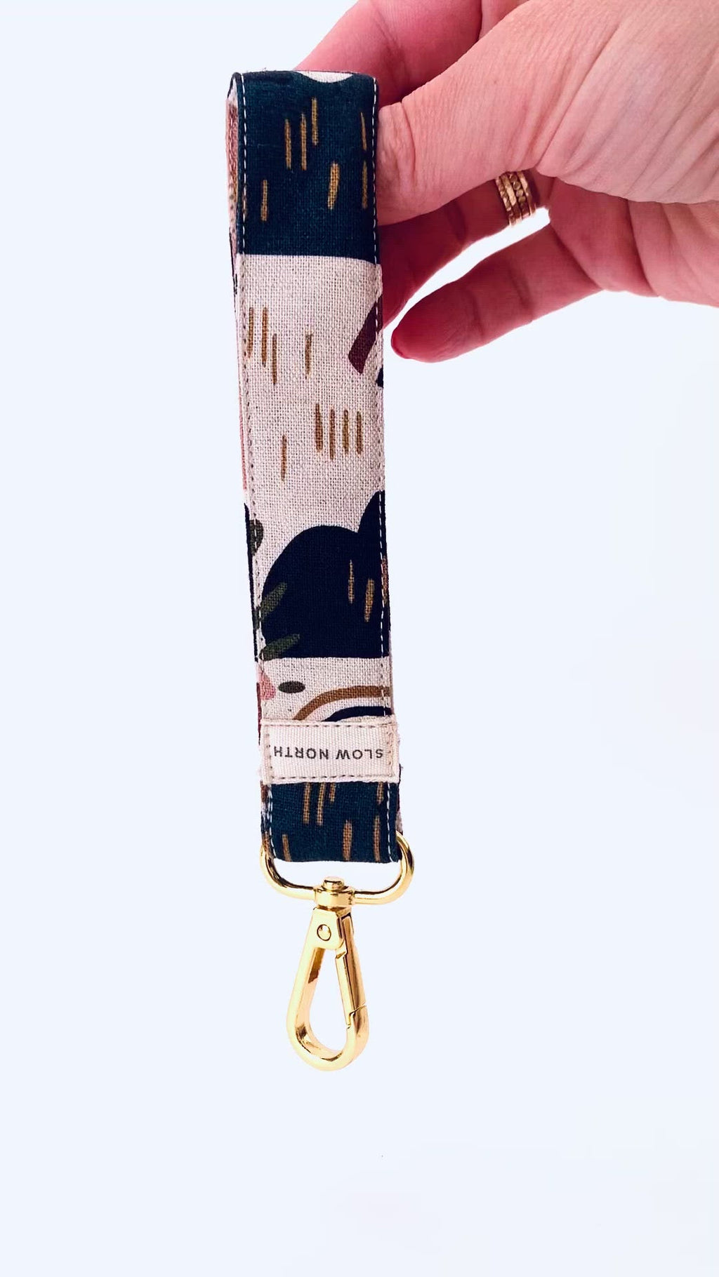 ☼ Wristlet Keychain - Rainbow Hill