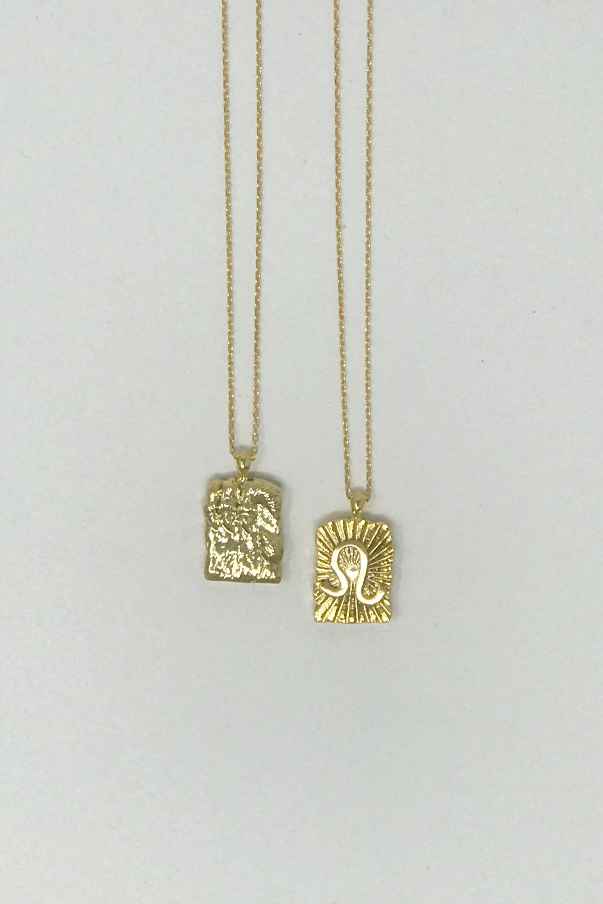 🧡 Reversible Zodiac Necklace 🧡