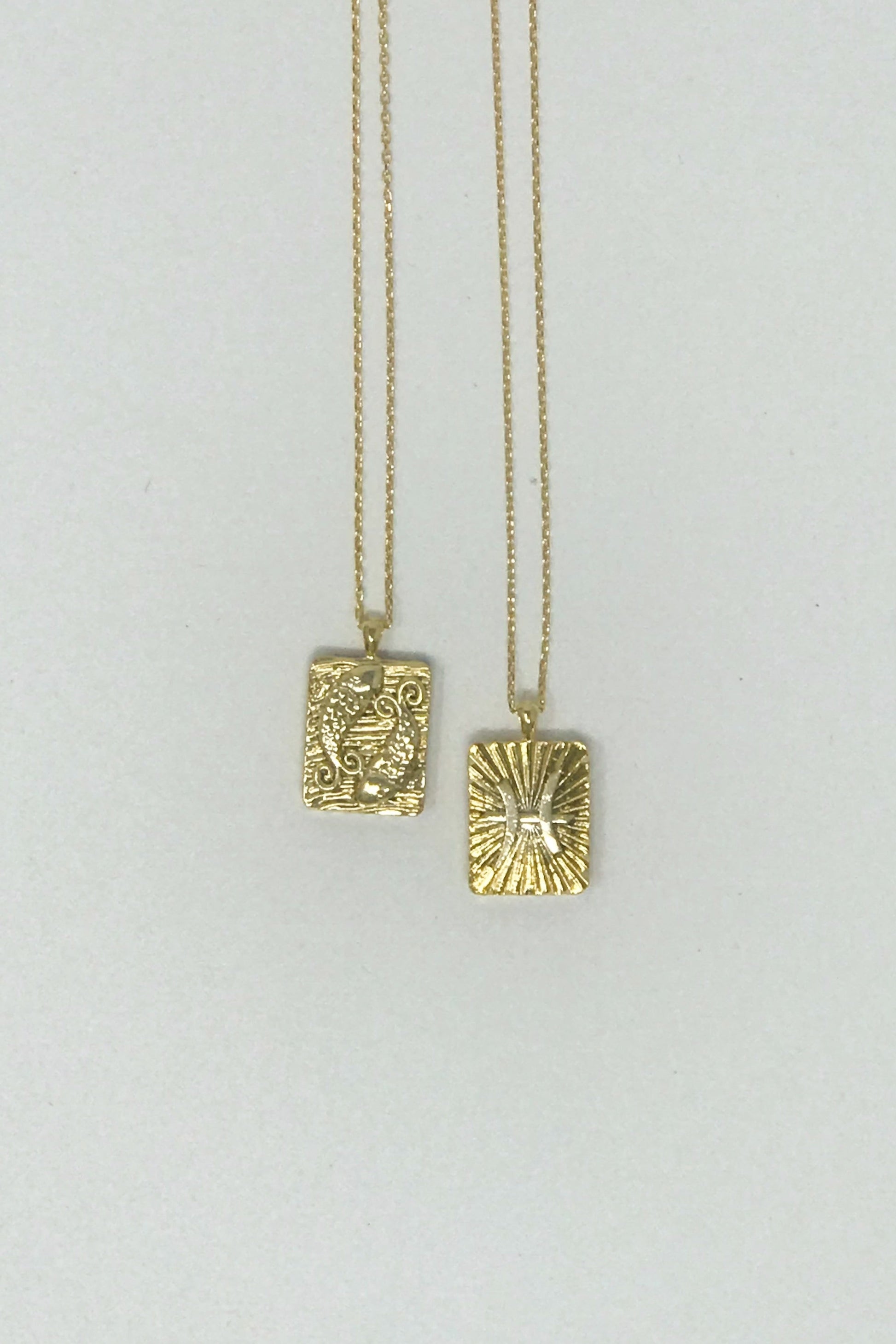 🧡 Reversible Zodiac Necklace 🧡