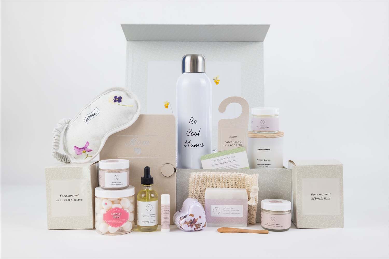 The Perfect Holiday Gift to Pamper Mom- Spa Gift Box