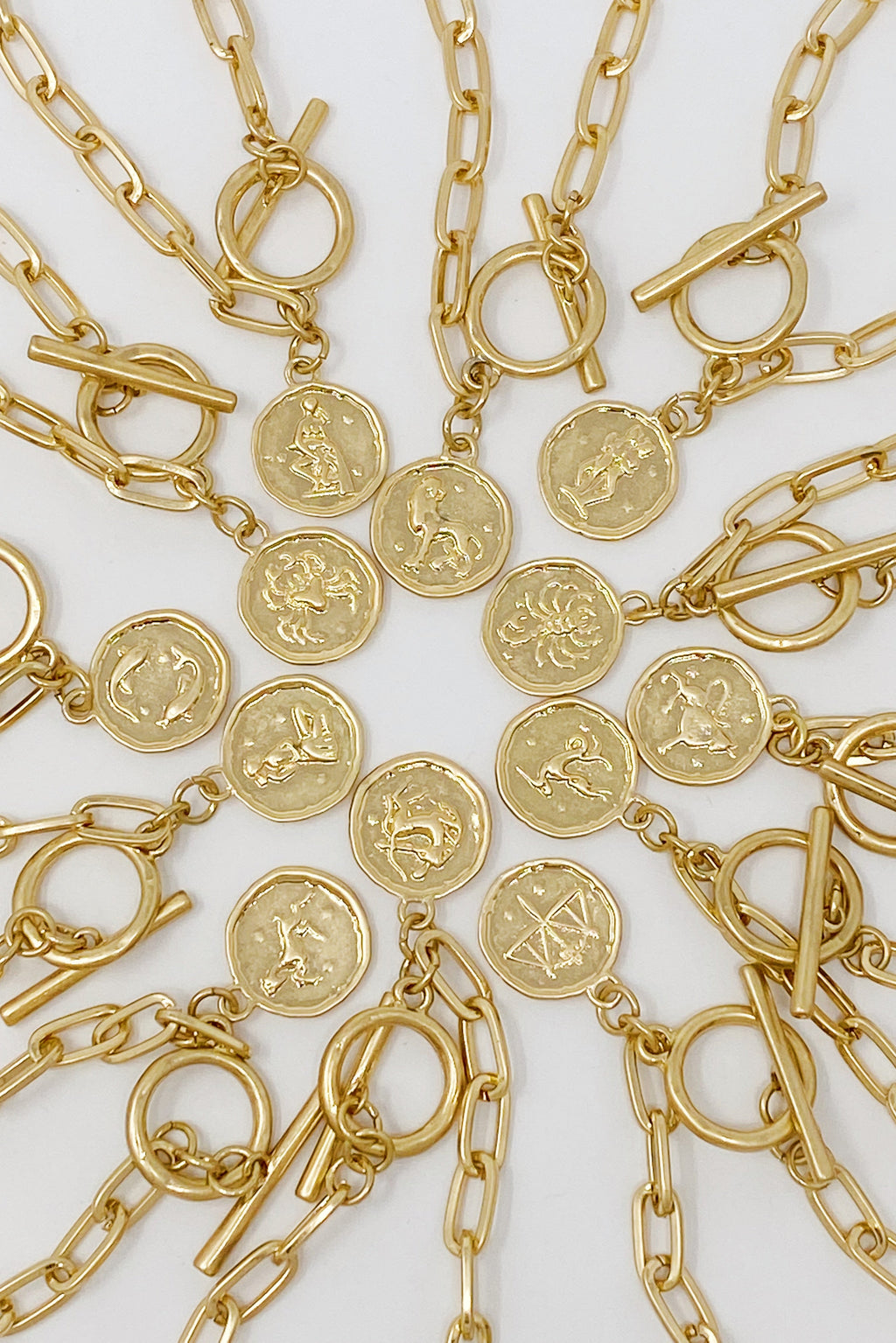 🧡 Celestial Link Chain Bracelet – Zodiac Edition