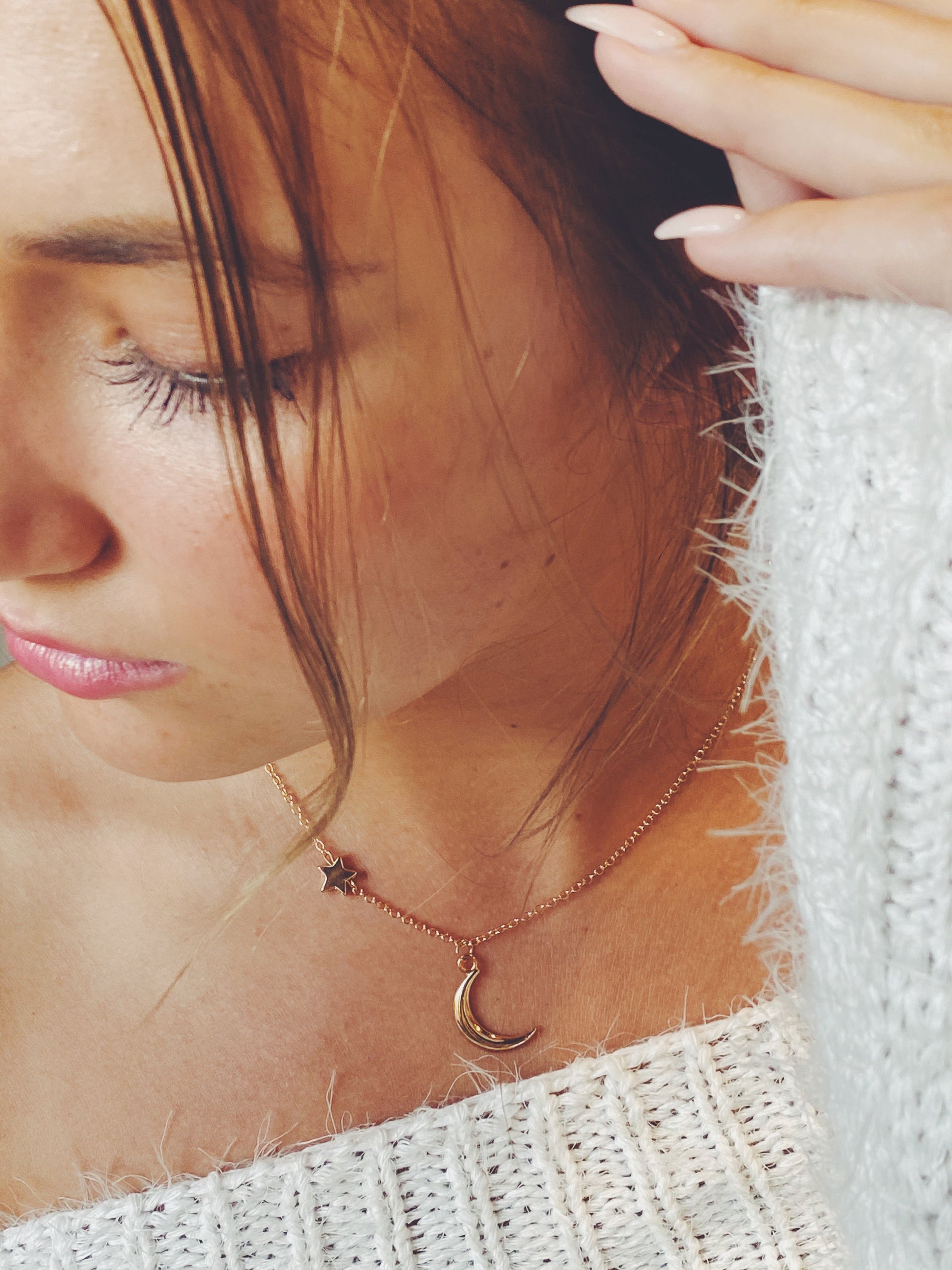 🧡 New Moon Necklace