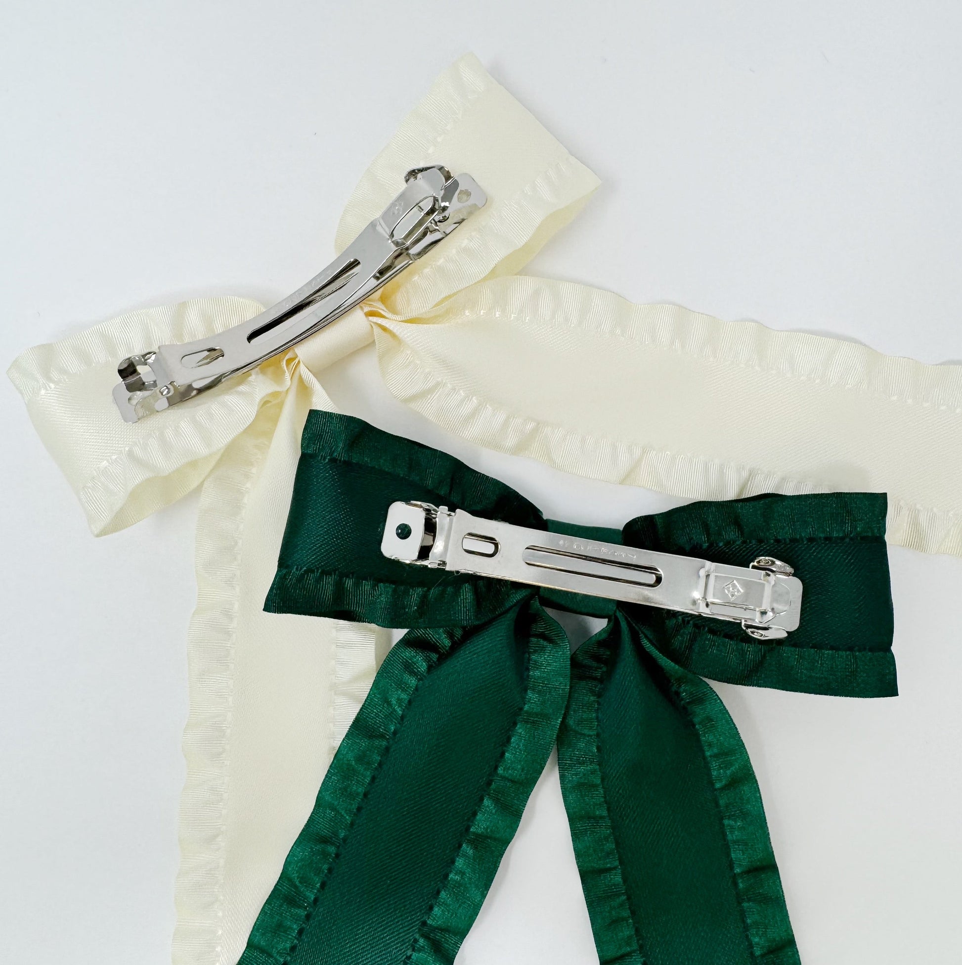 🧡 Love Game Frill Bow Hair Clip