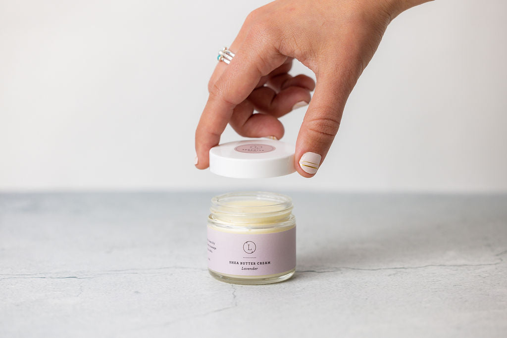 The Perfect Holiday Gift to Pamper Mom- Spa Gift Box