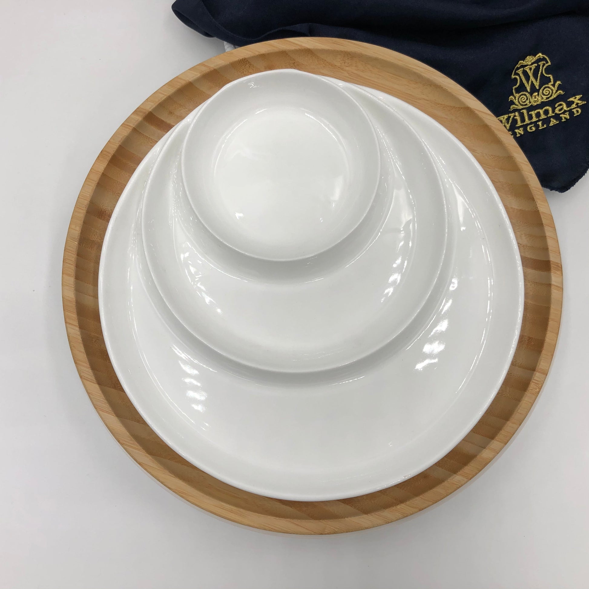 Bamboo & Porcelain Serving Duo – Organic Elegance Meets Everyday Magic
