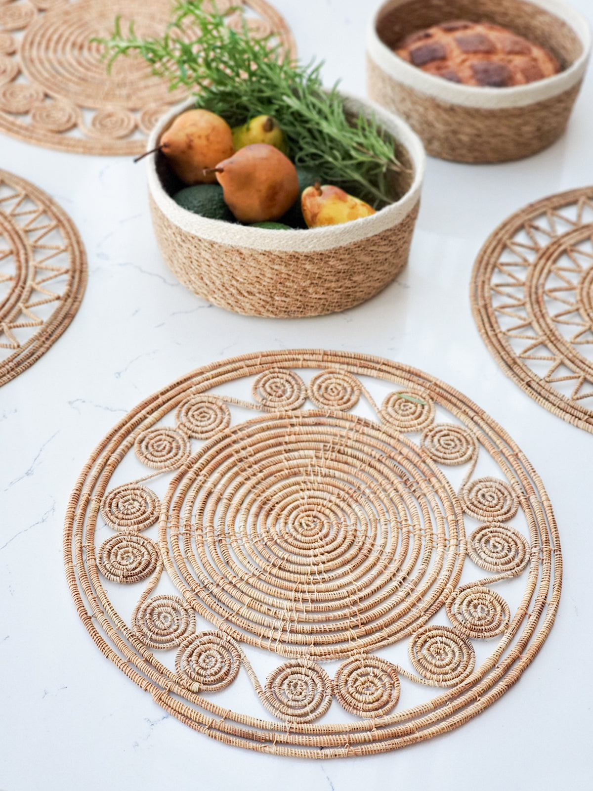 📦 Bayu Woven Palm Fiber Placemat - Natural (Set of 2)