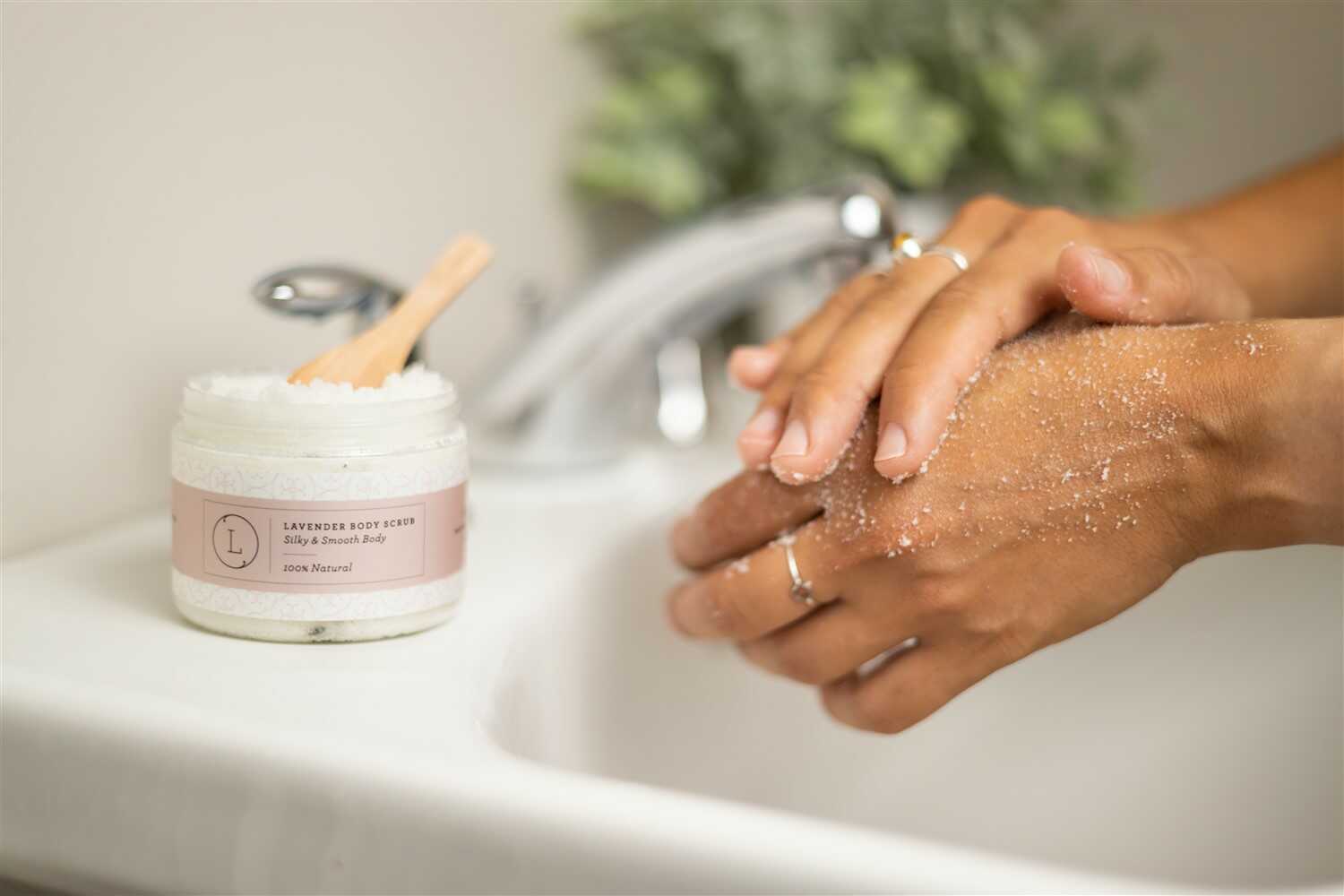 ⭐Natural Body Scrub, Lavender Body Salt Scrub