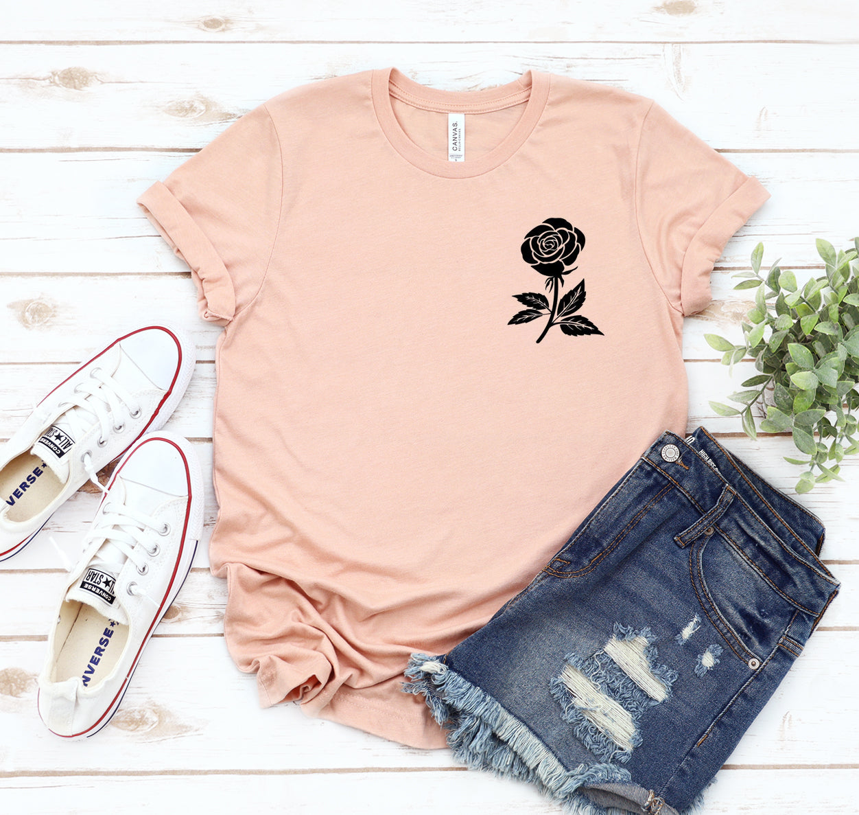 🤎 Pocket Rose T-shirt